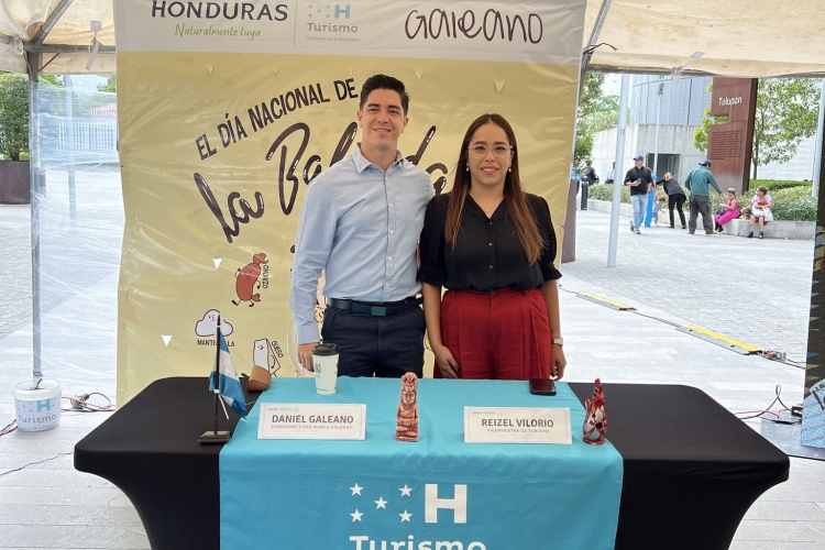Dia nacional de la baleada 
