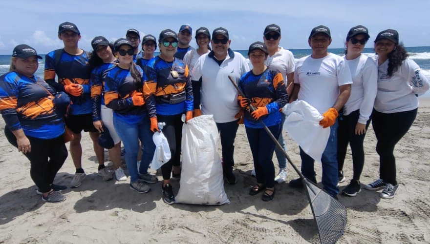 Beach Clean Up